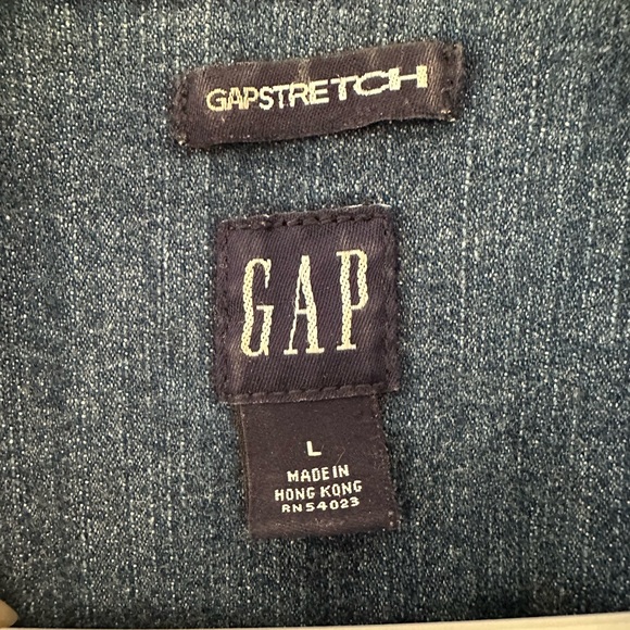 SOLD - Vintage Y2K GAP Stretch Denim Jean jacket - Picture 3 of 5